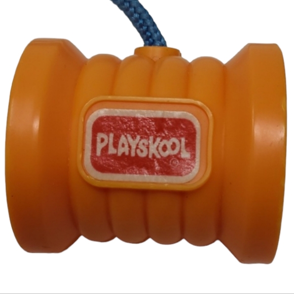 VINTAGE PLAYSKOOL THREAD SEWING BUTTON TODDLER LEARNING TOY - Picture 10 of 15